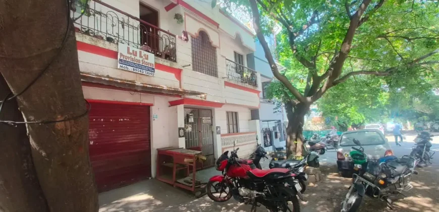 1395 Sqft residential building for sale in Dollars Colony